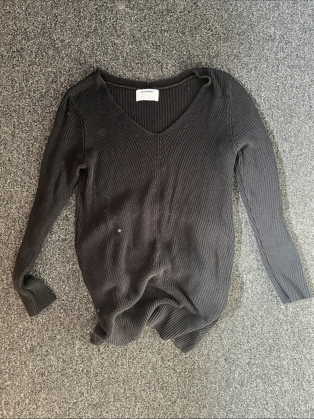 7/$20 Old Navy V-Neck Ribbed Black Women's Sweater